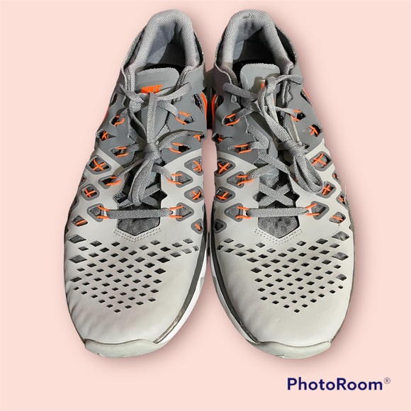 Nike Train Speed 4 Cross Trainers, Pure Platinum/Cool Grey / Orange - Picture 3 of 5